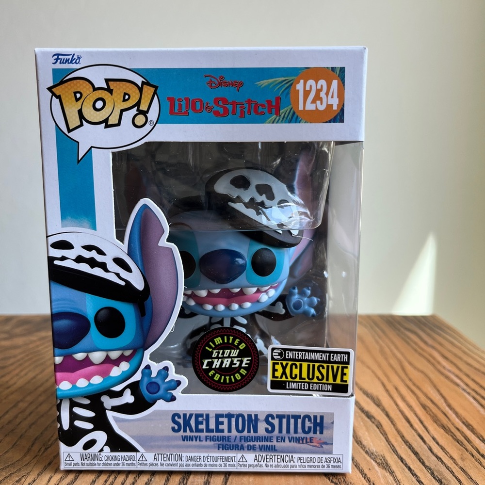 Skeleton Stitch GITD Chase Funko